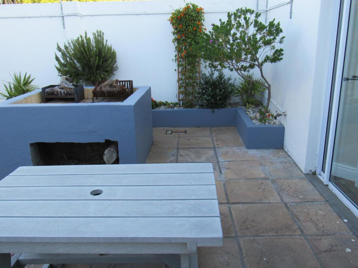 Omega Suite Gansbaai Εξωτερικό φωτογραφία